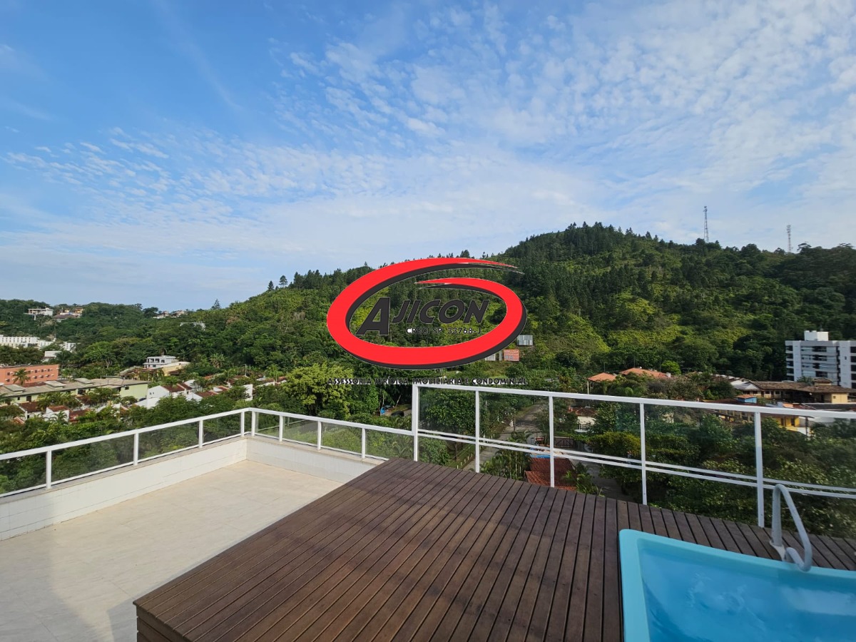 Cobertura Extraordinária com Piscina e Vista para o Mar na Praia das Toninhas, em Ubatuba/SP