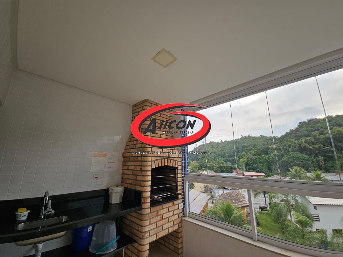 Apartamento Mobiliado com Sacada Gourmet na Praia das Toninhas, em Ubatuba/SP