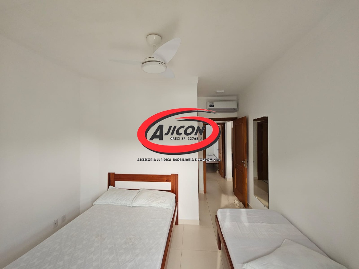 Apartamento Mobiliado com Sacada Gourmet na Praia das Toninhas, em Ubatuba/SP