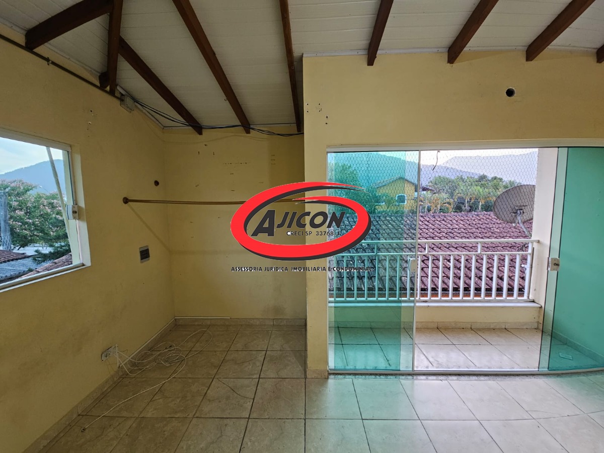Apartamento Duplex com 02 Suítes + Banheiro no Perequê-Açú, em Ubatuba/SP