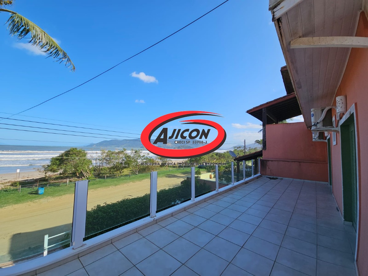 Casa Pé na Areia com 05 Suítes + Edícula e Área Gourmet no Bairro Lagoinha, em Ubatuba/SP