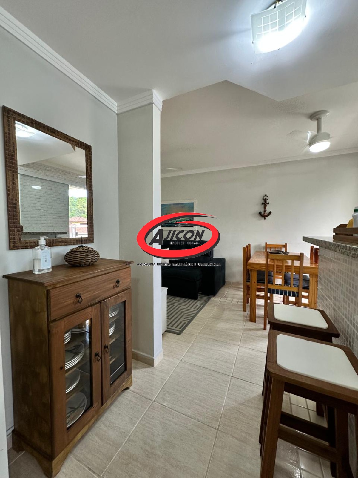 Apartamento Mobiliado com 02 Dormitórios + Varanda Gourmet no Itaguá, em Ubatuba/SP
