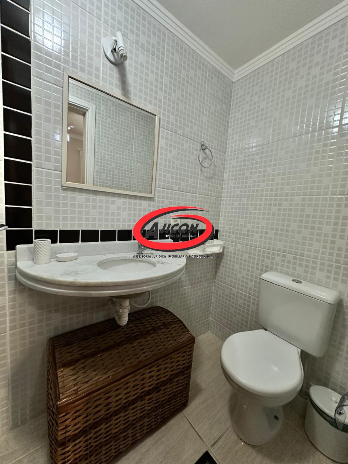 Apartamento Mobiliado com 02 Dormitórios + Varanda Gourmet no Itaguá, em Ubatuba/SP