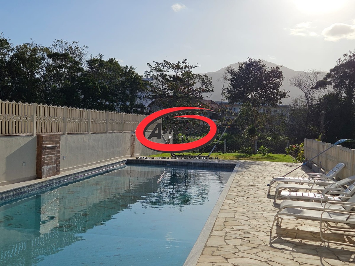 Apartamentos de 1 e 2 Dormitórios em Condomínio com Elevador e Piscina na Maranduba, em Ubatuba/SP