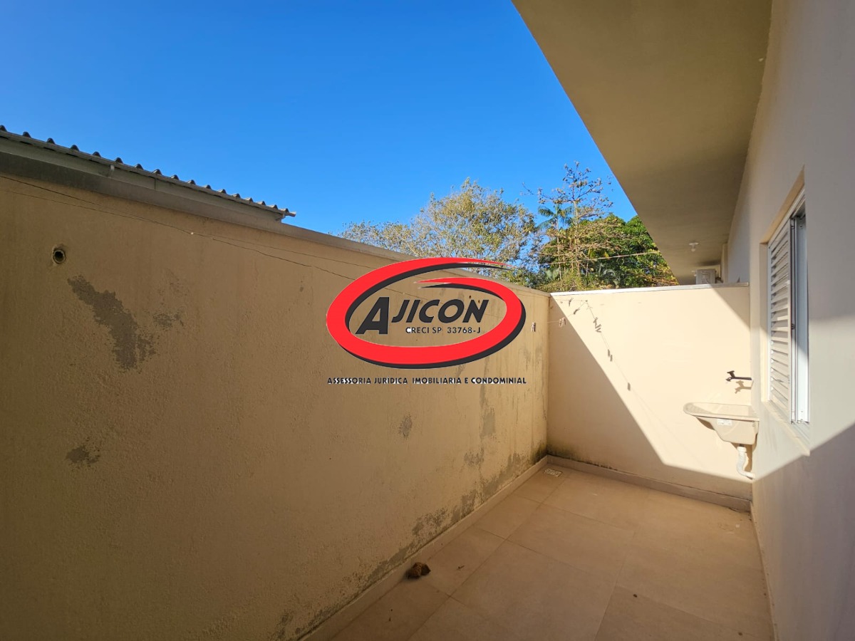Apartamentos de 1 e 2 Dormitórios em Condomínio com Elevador e Piscina na Maranduba, em Ubatuba/SP
