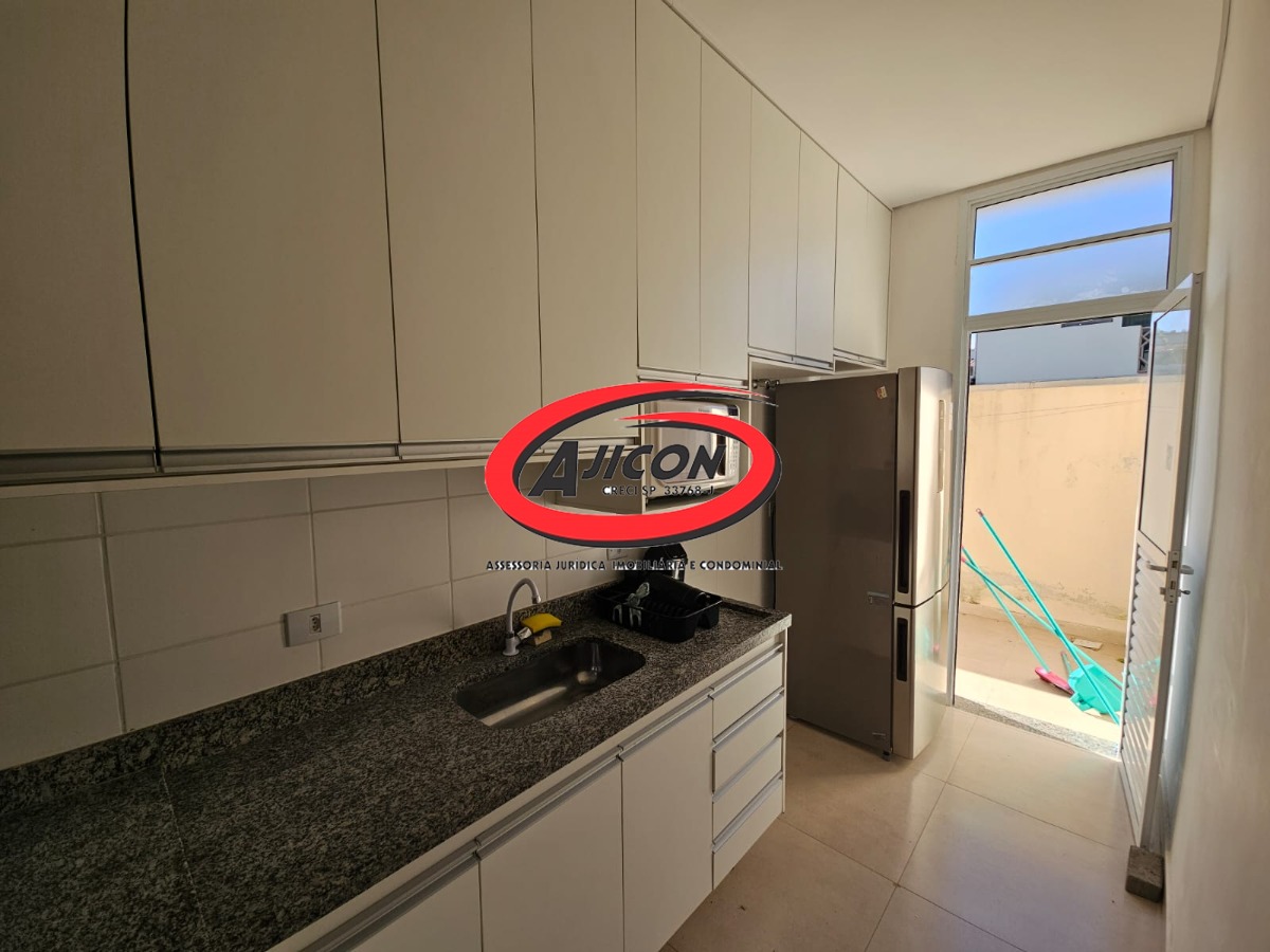 Apartamentos de 1 e 2 Dormitórios em Condomínio com Elevador e Piscina na Maranduba, em Ubatuba/SP