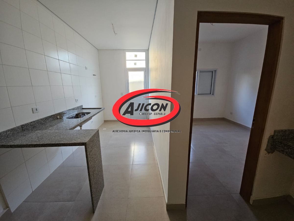 Apartamentos de 1 e 2 Dormitórios em Condomínio com Elevador e Piscina na Maranduba, em Ubatuba/SP