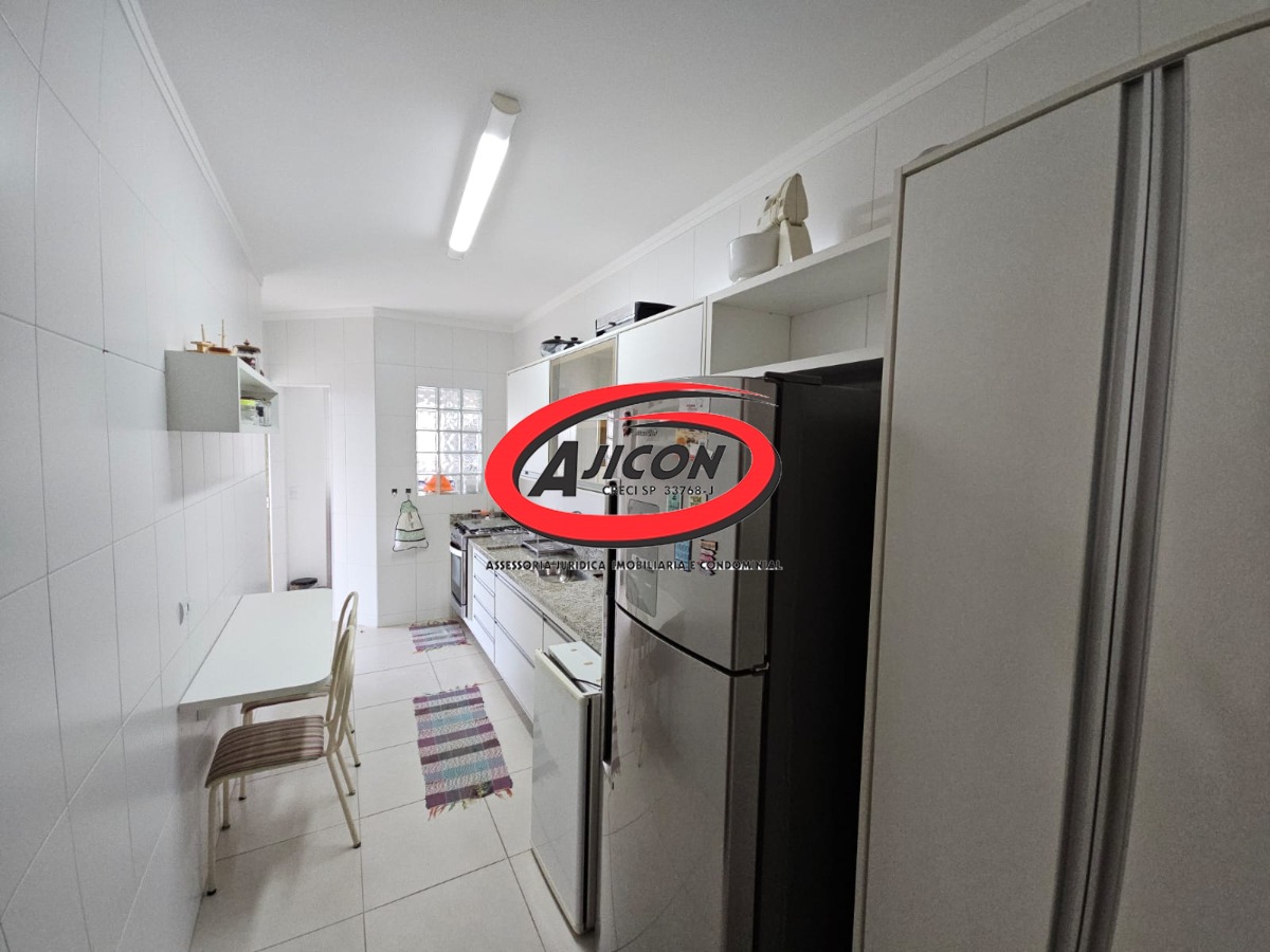 Apartamento Mobiliado com 03 Suítes + Lavabo e Varanda Gourmet no Centro de Ubatuba/SP