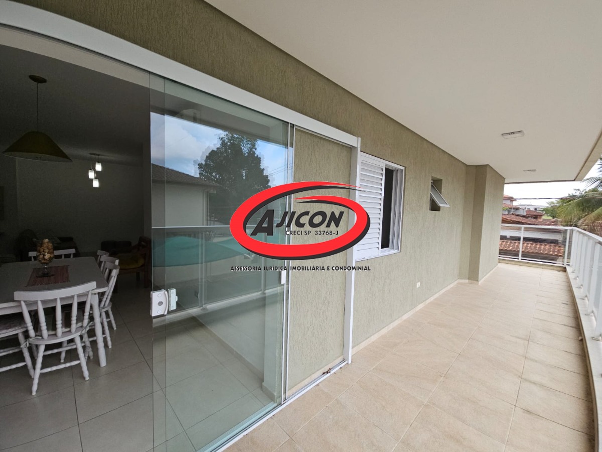Apartamento Mobiliado com 03 Suítes + Lavabo e Varanda Gourmet no Centro de Ubatuba/SP