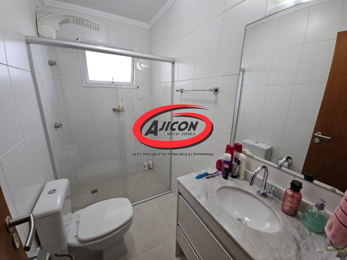 Apartamento Mobiliado com 03 Suítes + Lavabo e Varanda Gourmet no Centro de Ubatuba/SP