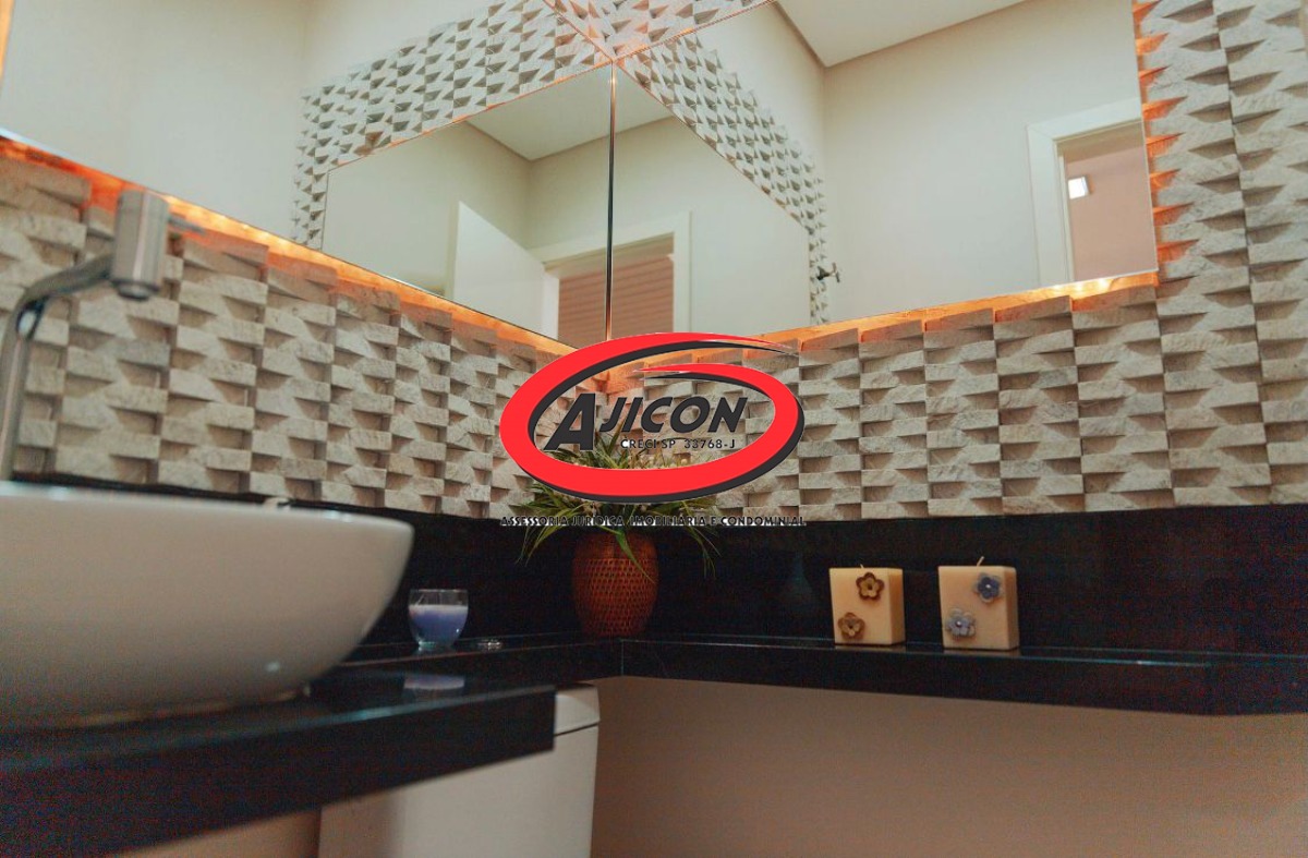 Apartamento Mobiliado com 03 Suítes e Varanda Gourmet no Centro de Ubatuba/SP