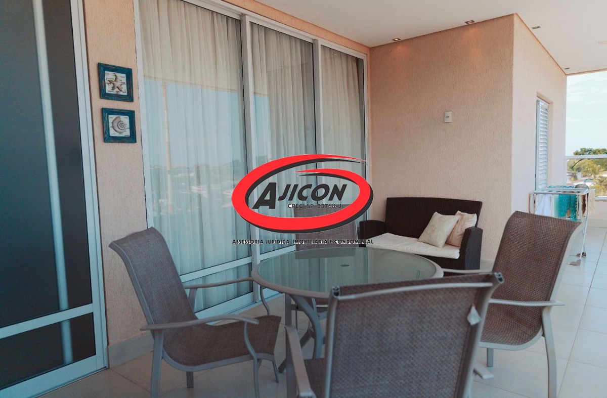 Apartamento Mobiliado com 03 Suítes e Varanda Gourmet no Centro de Ubatuba/SP
