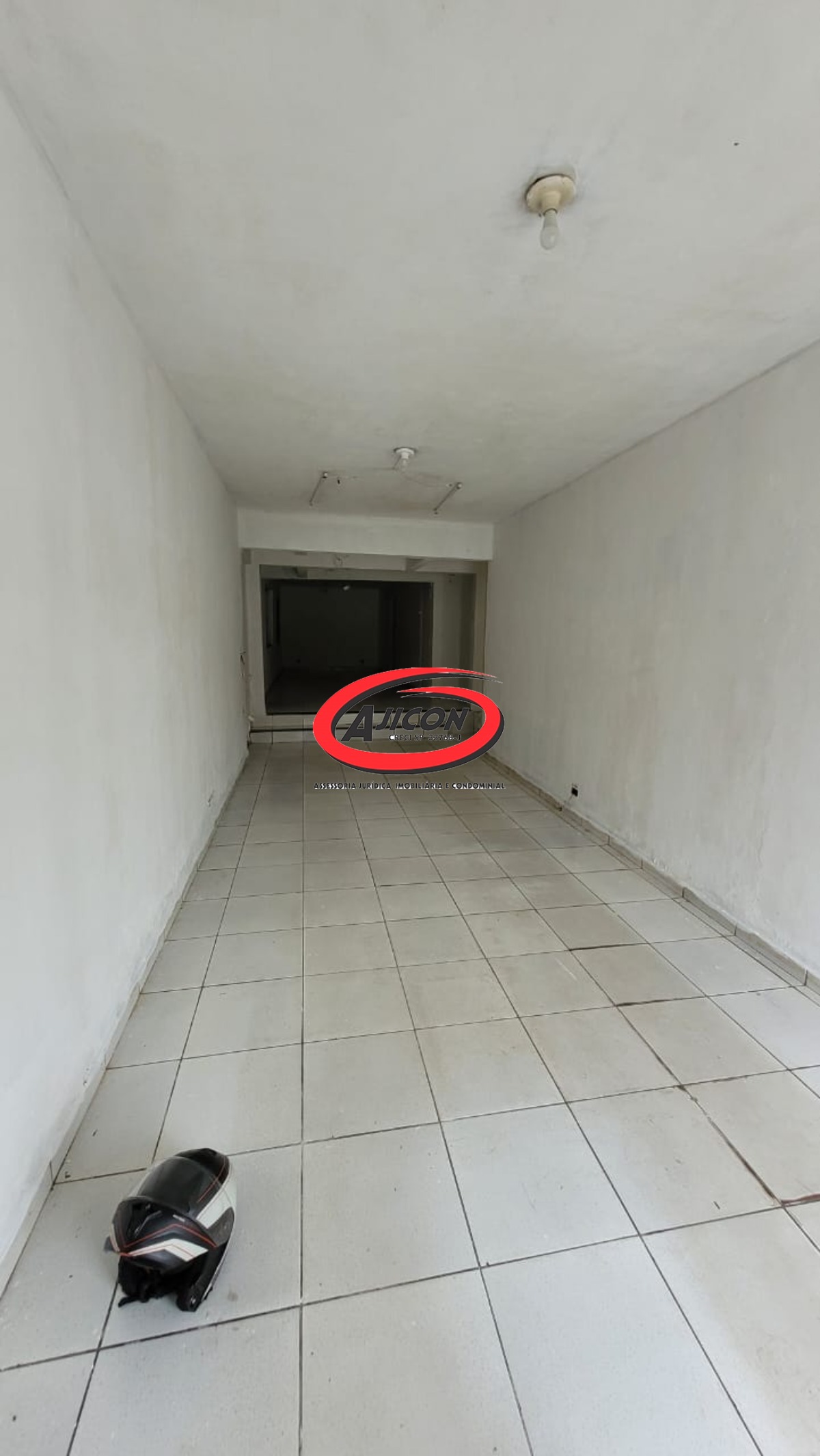 Ponto Comercial de 90m² com Ótima Localização em Ubatuba/SP