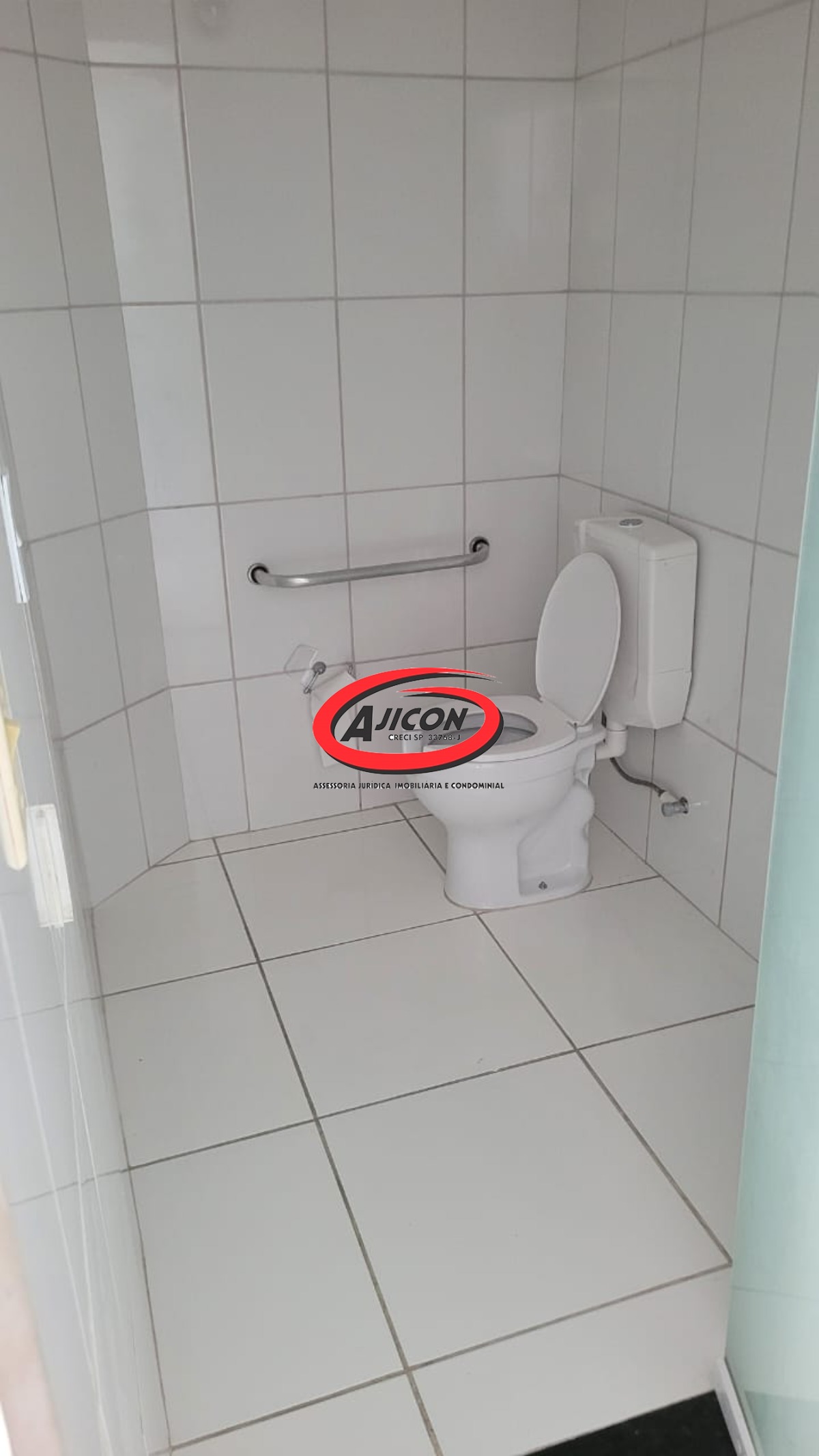 Ponto Comercial de 90m² com Ótima Localização em Ubatuba/SP