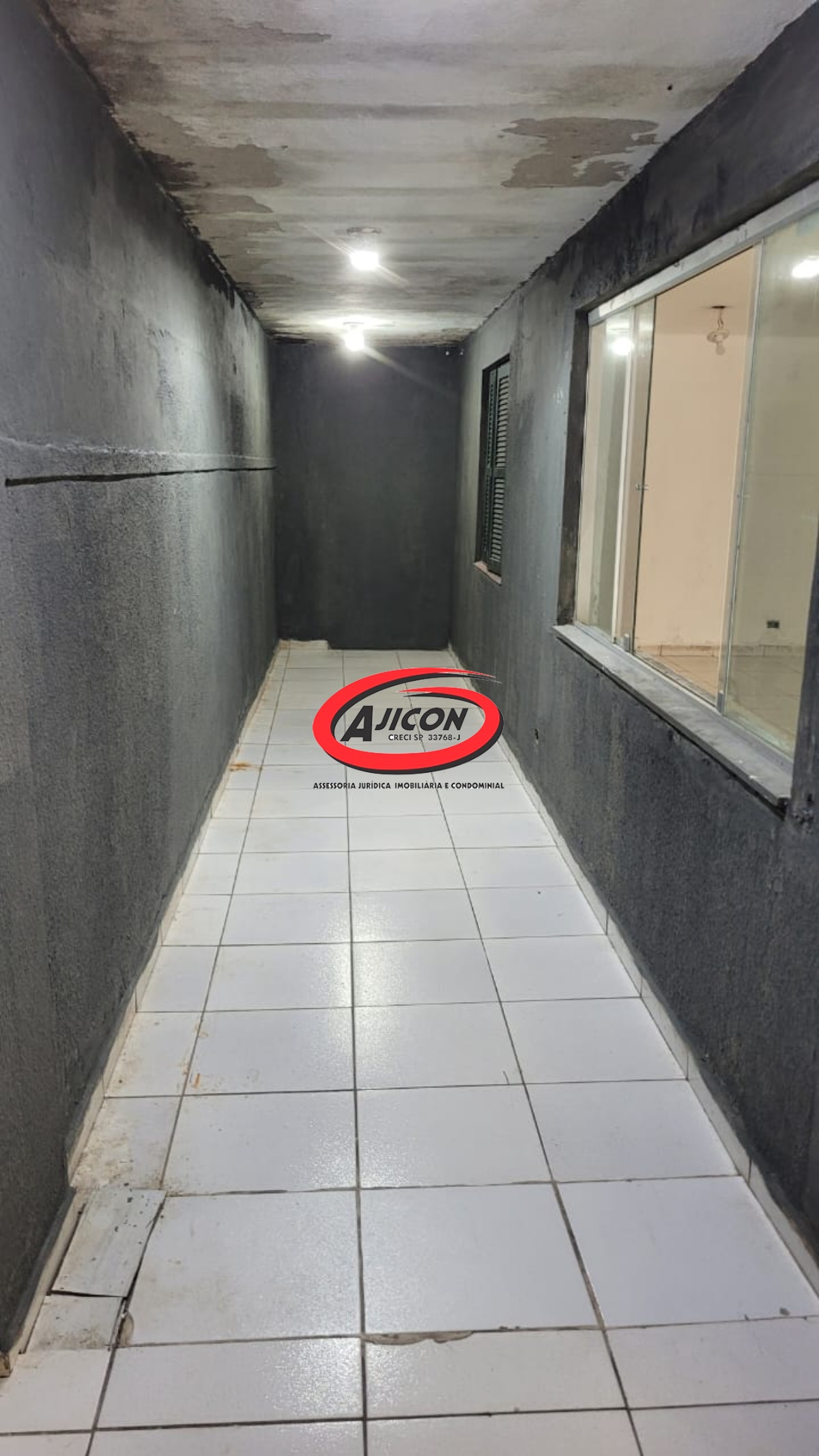 Ponto Comercial de 90m² com Ótima Localização em Ubatuba/SP