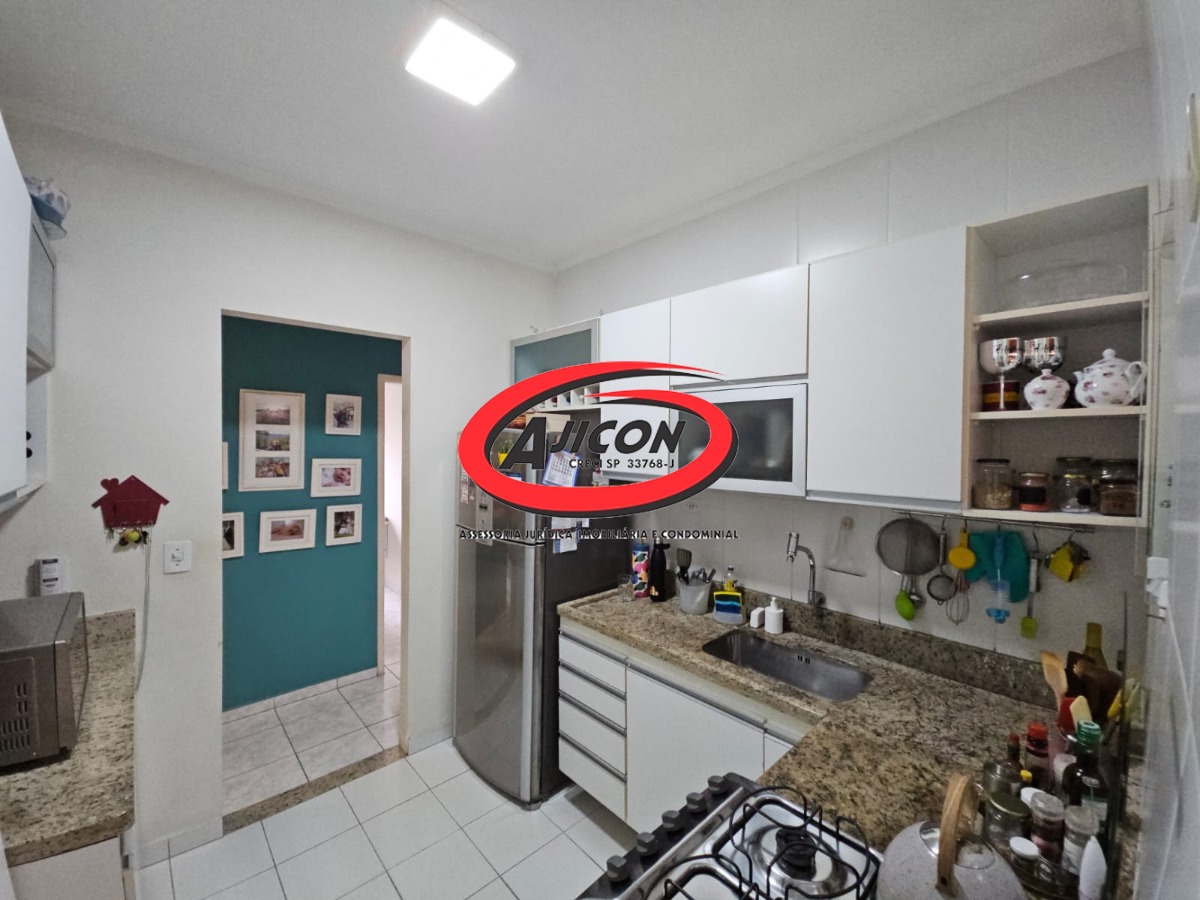 Apartamento Térreo com 2 Dormitórios, Sendo 1 Suíte, no Centro de Ubatuba/SP