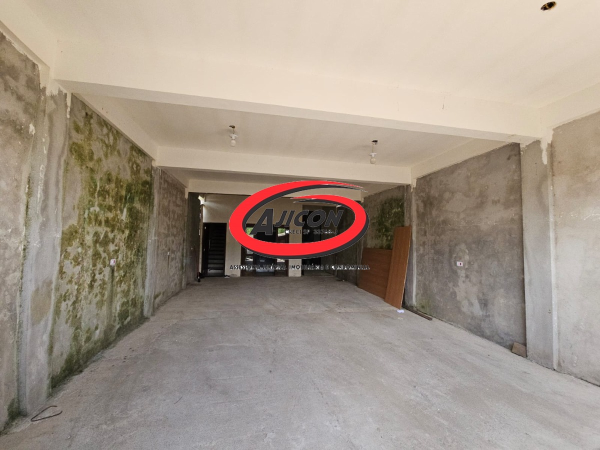 Casa c/ 02 Dormitórios, Sendo 1 Suíte + Galpão Embaixo no Bairro Taquaral, em Ubatuba/SP