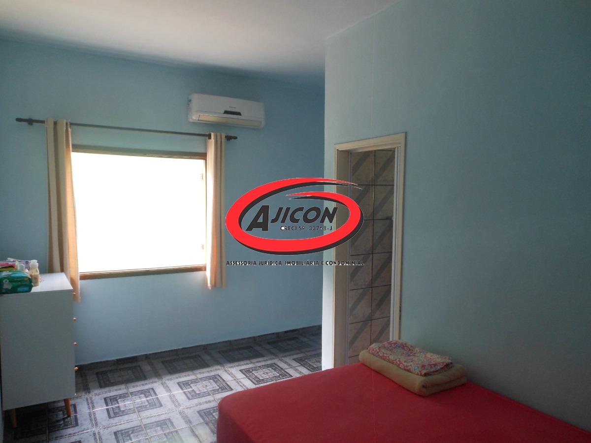 Casa térrea c/ 03 dormitórios edícula no bairro jardim carol