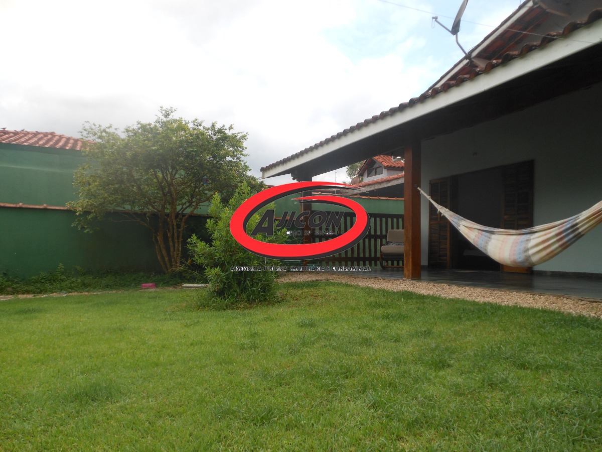 Casa térrea c/ 03 dormitórios edícula no bairro jardim carol