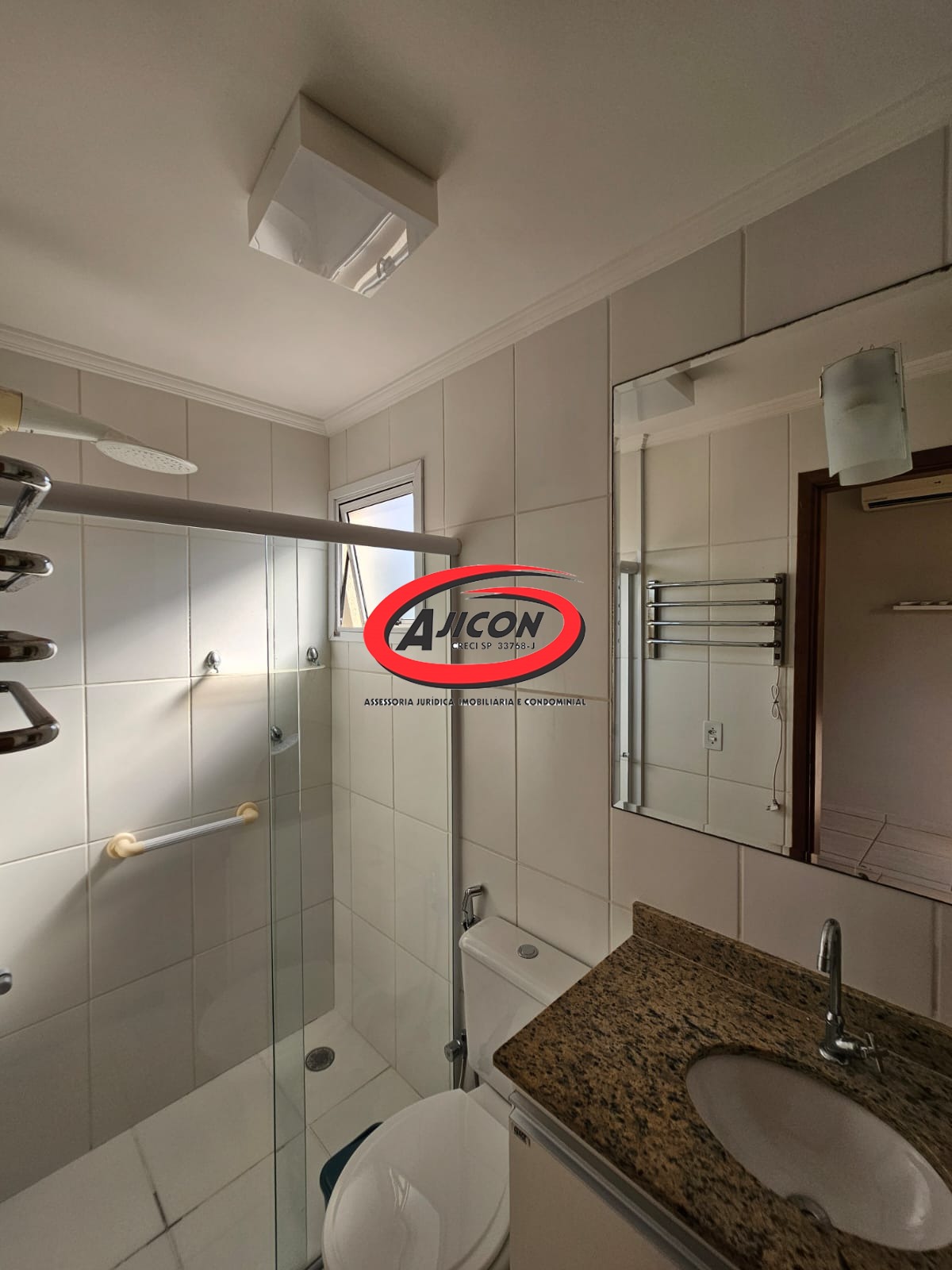Cobertura Duplex com 03 Suítes e Solário c/ Churrasqueira no Bairro Itaguá em Ubatuba/SP