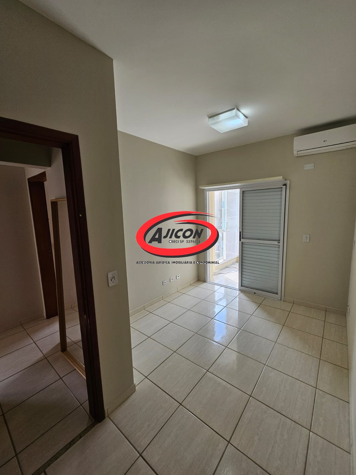 Cobertura Duplex com 03 Suítes e Solário c/ Churrasqueira no Bairro Itaguá em Ubatuba/SP