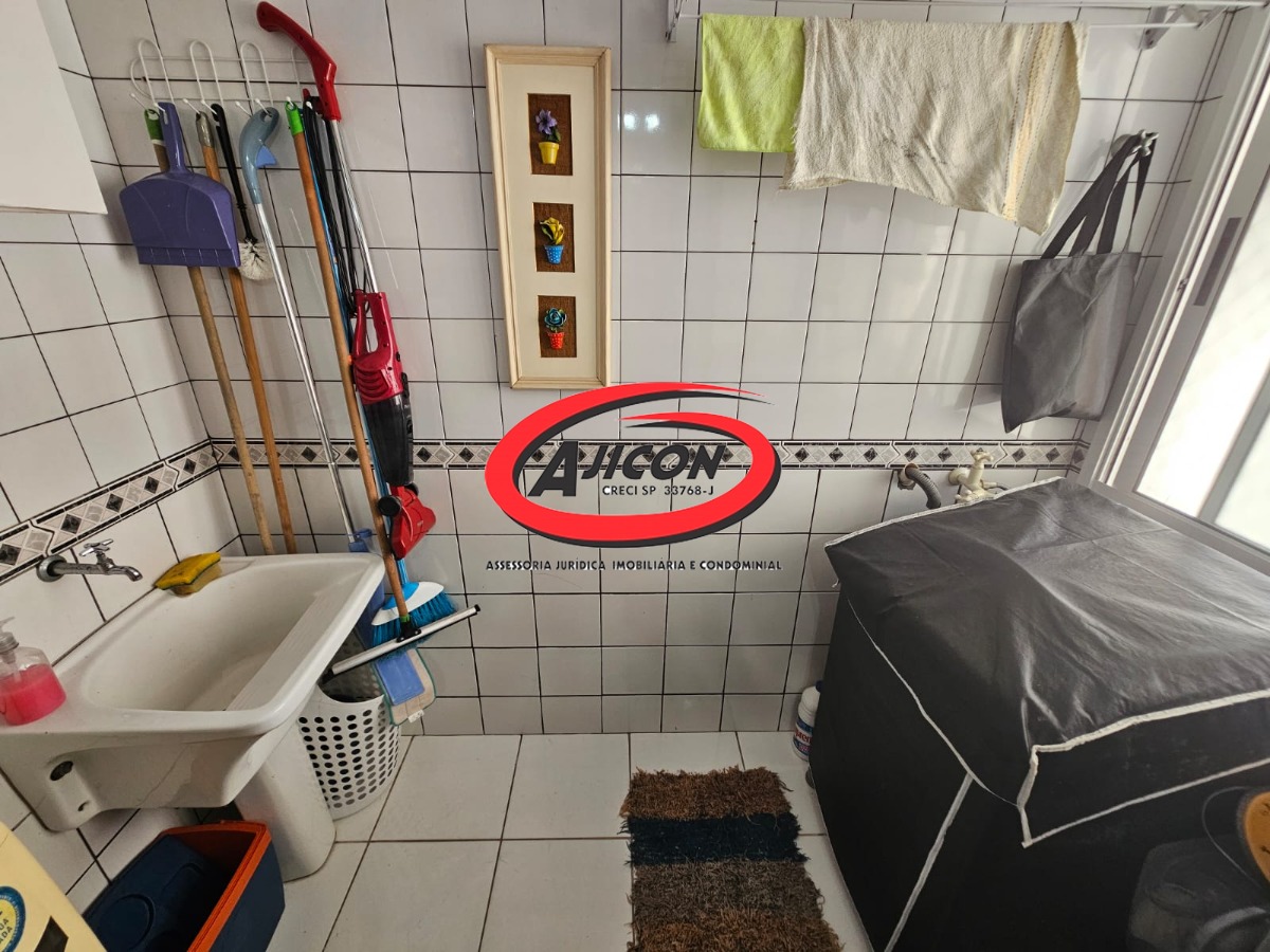 Apartamento com 03 Dormitórios e Área de Lazer Completa no Centro de Ubatuba/SP