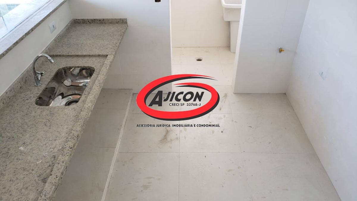 Apartamento com 03 Dormitórios e Sacada Gourmet no Bairro Itaguá em Ubatuba/SP