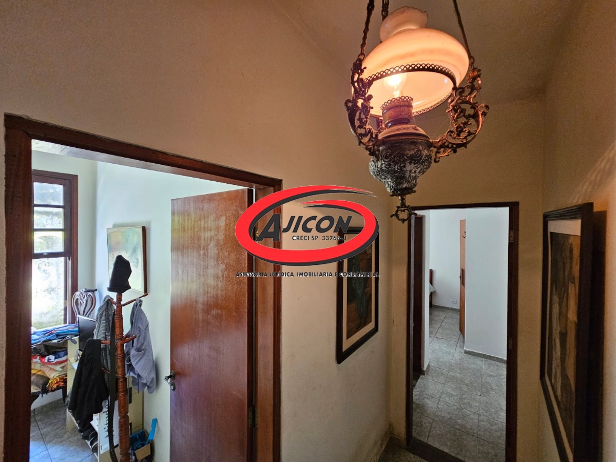 Casa com 03 Suítes + Edícula Próxima ao Projeto Tamar no Itaguá em Ubatuba/SP
